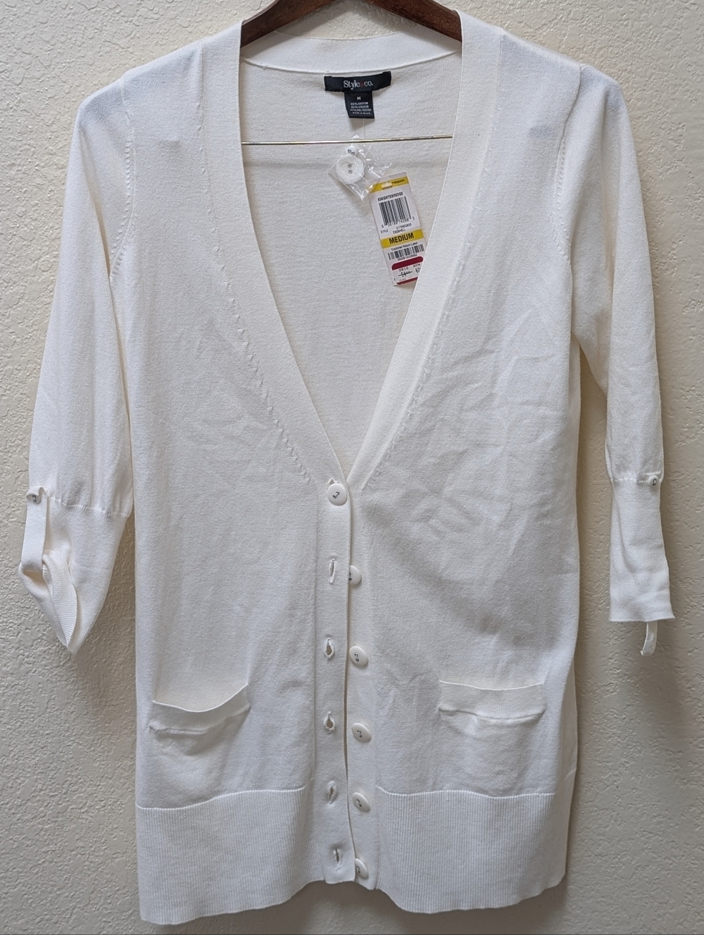 NWT Style & Co. White 3/4 Sleeve Thin Knit Front Button Cardigan. Size Medium